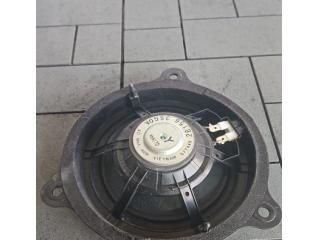 bontott NISSAN X-TRAIL III Bal hátsó Hangszóró