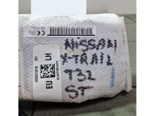 bontott NISSAN X-TRAIL III Bal Oldallégzsák