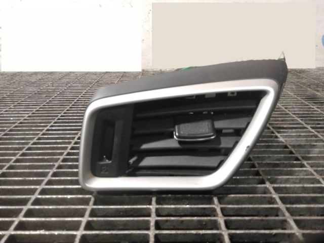 bontott NISSAN X-TRAIL III Bal Szellőző