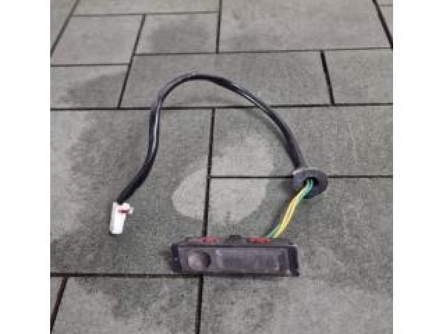 bontott NISSAN X-TRAIL III Csomagtérajtó Kilincs