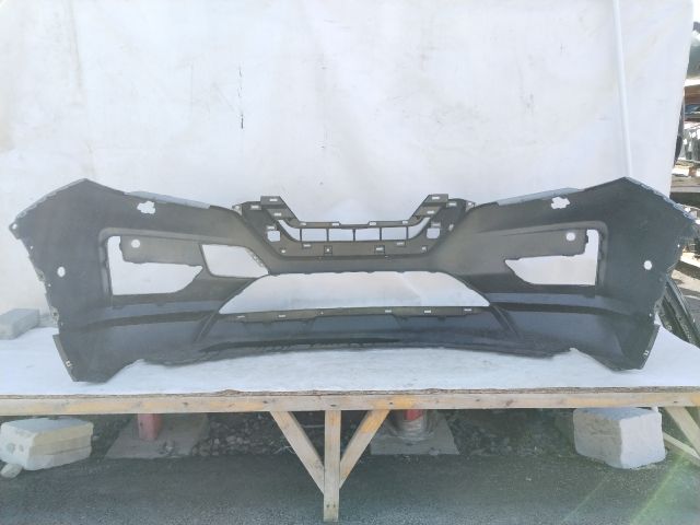 bontott NISSAN X-TRAIL III Első Lökhárító (Üresen)