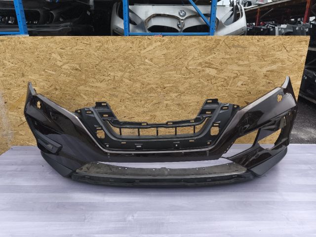 bontott NISSAN X-TRAIL III Első Lökhárító (Üresen)