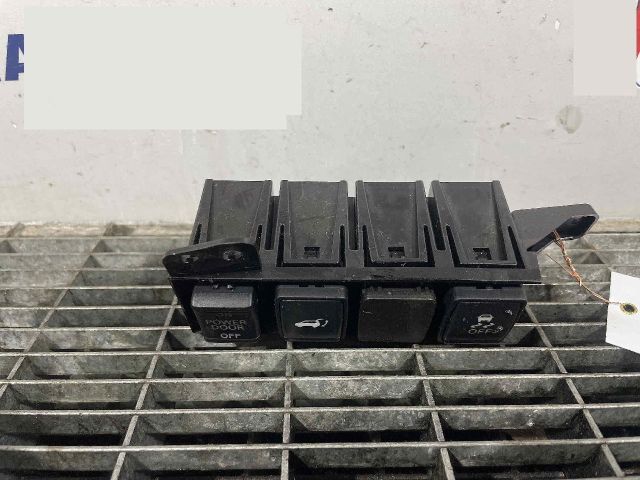 bontott NISSAN X-TRAIL III ESP Kapcsoló