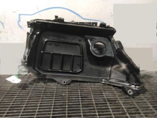 bontott NISSAN X-TRAIL III Felső Hűtőburkolat