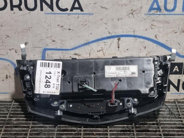 bontott NISSAN X-TRAIL III Fűtéskapcsoló