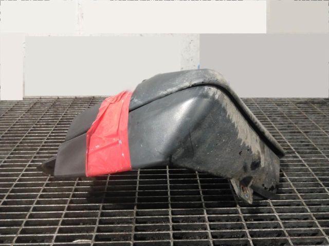 bontott NISSAN X-TRAIL III Hátsó Sárvédő Gumi Pár