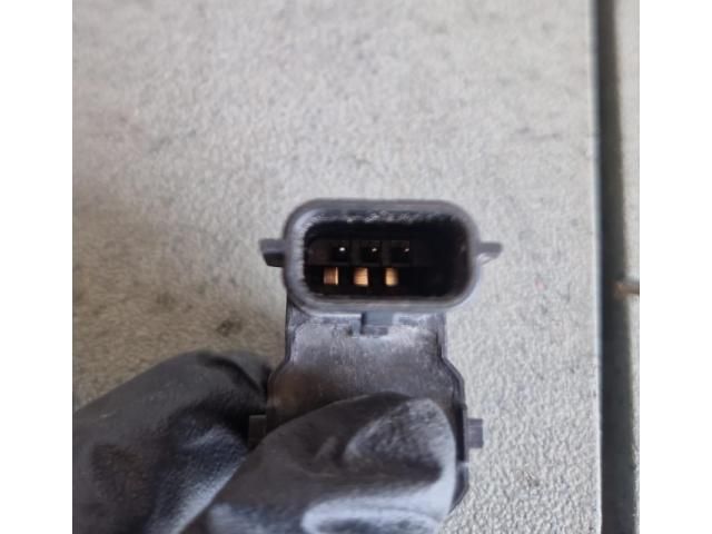 bontott NISSAN X-TRAIL III Hátsó Tolatóradar Fej