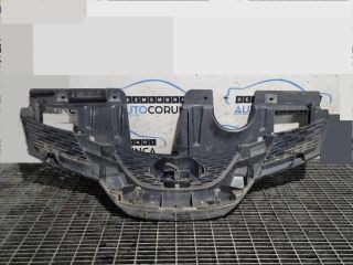 bontott NISSAN X-TRAIL III Hűtőrács