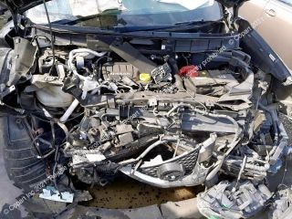 bontott NISSAN X-TRAIL III Jobb A Oszlop Burkolat