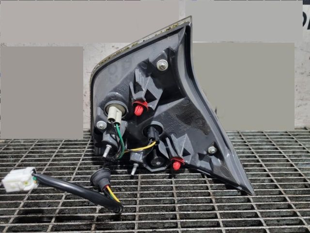 bontott NISSAN X-TRAIL III Jobb Belső Hátsó Lámpa