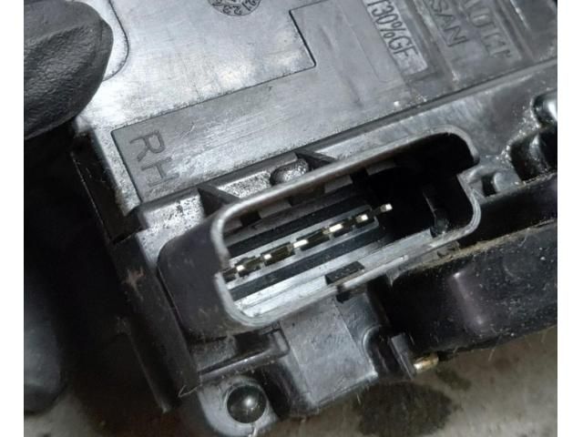 bontott NISSAN X-TRAIL III Jobb első Ajtózár