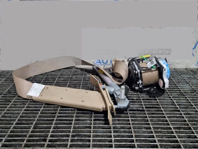 bontott NISSAN X-TRAIL III Jobb első Biztonsági Öv