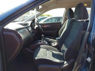 bontott NISSAN X-TRAIL III Jobb első Kapaszkodó (Felső)