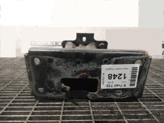 bontott NISSAN X-TRAIL III Jobb első Ütközéscsillapító