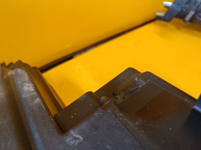 bontott NISSAN X-TRAIL III Jobb Fényszóró