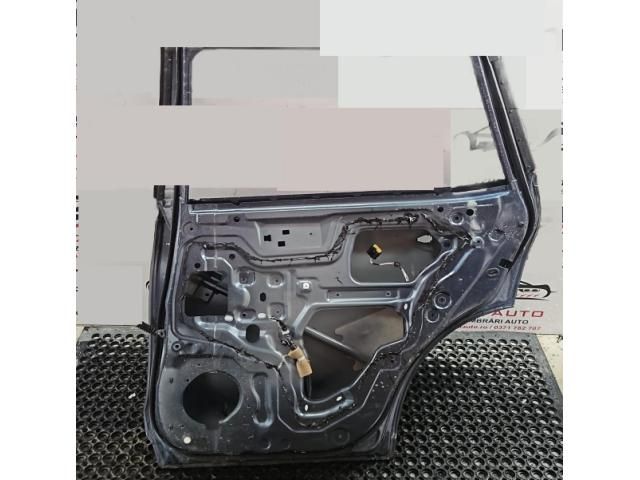 bontott NISSAN X-TRAIL III Jobb hátsó Ajtó (Üres lemez)