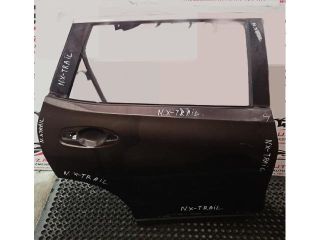 bontott NISSAN X-TRAIL III Jobb hátsó Ajtó (Üres lemez)