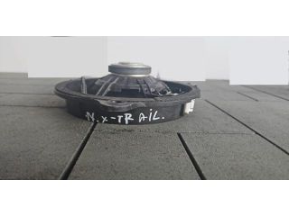 bontott NISSAN X-TRAIL III Jobb hátsó Hangszóró