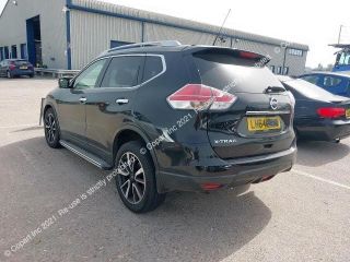 bontott NISSAN X-TRAIL III Jobb hátsó Lökhárító Tartó (Műanyag)