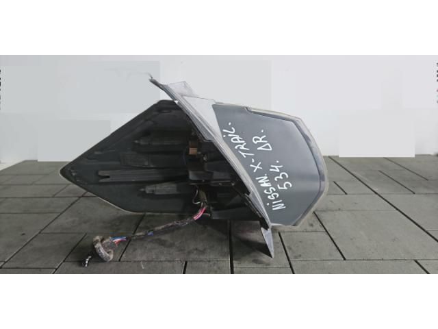 bontott NISSAN X-TRAIL III Jobb Külső Hátsó Lámpa