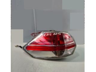 bontott NISSAN X-TRAIL III Jobb Külső Hátsó Lámpa