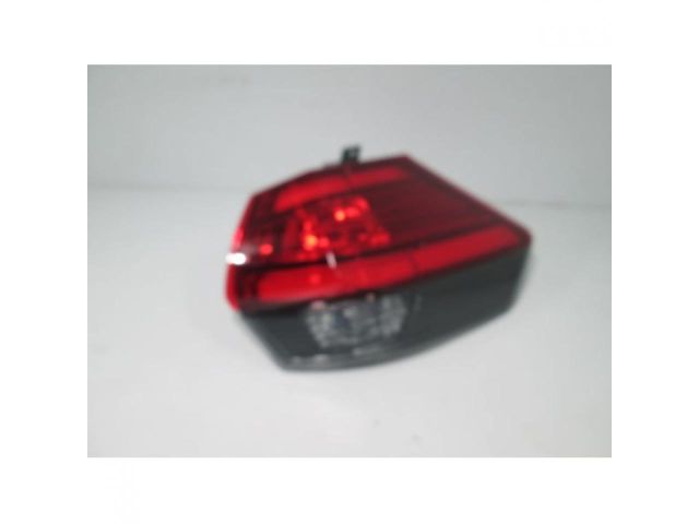 bontott NISSAN X-TRAIL III Jobb Külső Hátsó Lámpa