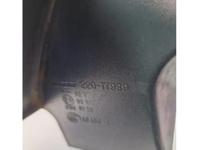 bontott NISSAN X-TRAIL III Jobb Külső Hátsó Lámpa