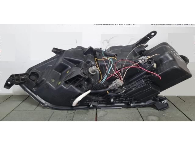 bontott NISSAN X-TRAIL III Jobb Ledes Fényszóró
