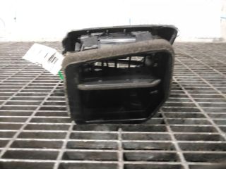 bontott NISSAN X-TRAIL III Jobb Szellőző