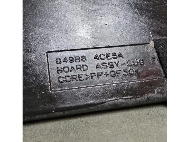 bontott NISSAN X-TRAIL III Kalaptartó