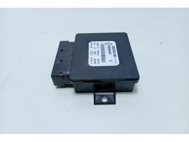 bontott NISSAN X-TRAIL III Kézifék Elektronika