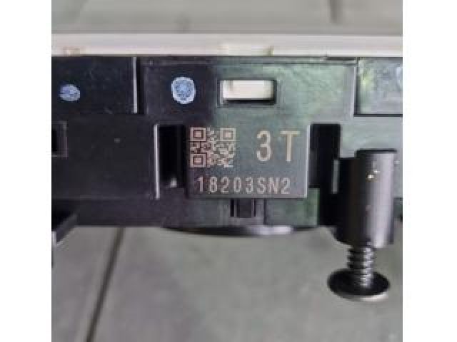 bontott NISSAN X-TRAIL III Komplett Kormánykapcsoló (Bajuszkapcsoló)