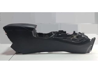 bontott NISSAN X-TRAIL III Könyöklő