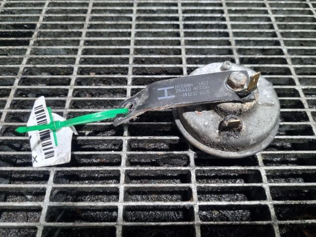 bontott NISSAN X-TRAIL III Kürt