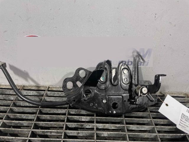 bontott NISSAN X-TRAIL III Motorháztető Zárszerkezet