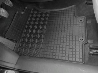 bontott NISSAN X-TRAIL III Padlószőnyeg