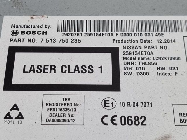 bontott NISSAN X-TRAIL III Rádió / CD