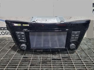 bontott NISSAN X-TRAIL III Rádió / CD