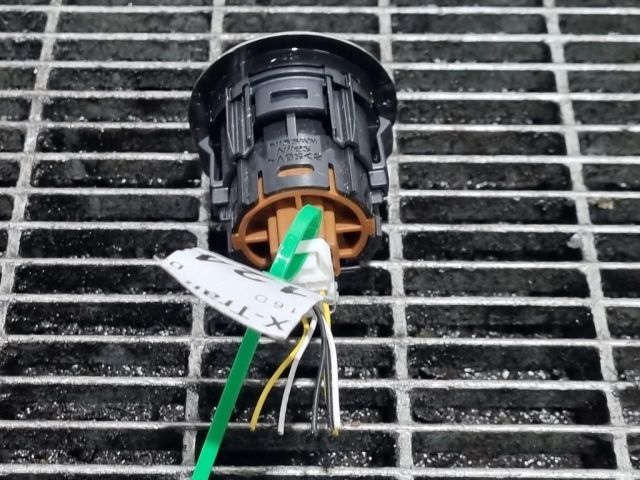 bontott NISSAN X-TRAIL III Start / Stop Indító Gomb