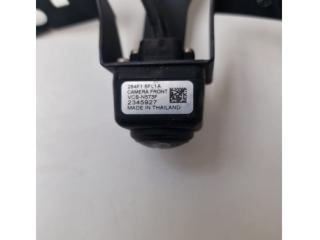 bontott NISSAN X-TRAIL III Tolatókamera