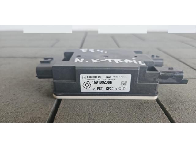 bontott NISSAN X-TRAIL III Üzemanyag Befecskendező Vezérlő