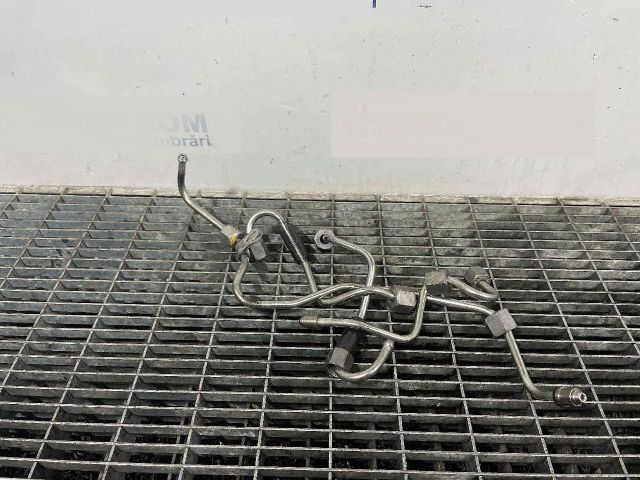 bontott NISSAN X-TRAIL III Üzemanyagcső