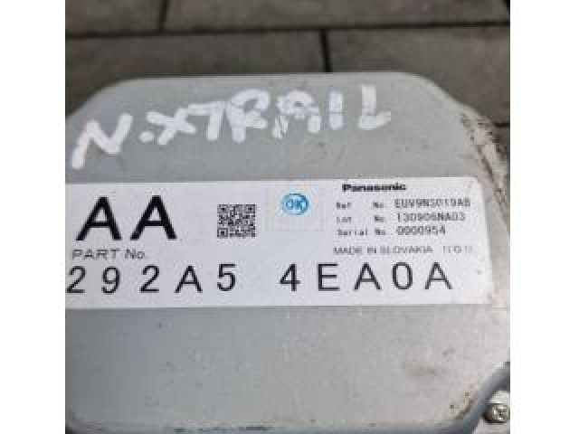 bontott NISSAN X-TRAIL III Video Elektronika