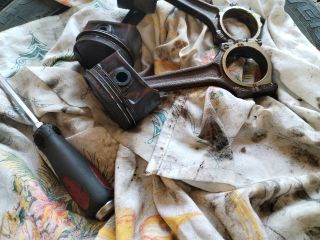 bontott OPEL ADAM Dugattyú és Hajtókar