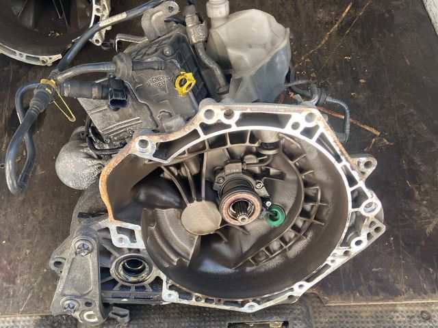 bontott OPEL ADAM Automata Váltó