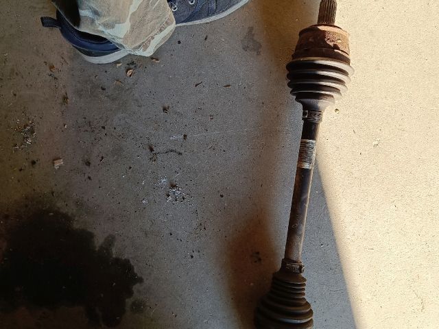 bontott OPEL ADAM Bal Féltengely