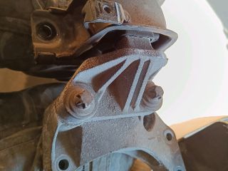 bontott OPEL ADAM Motor Tartó Bak Bal