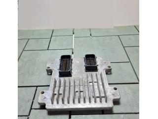 bontott OPEL ADAM Motorvezérlő