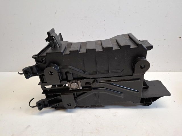 bontott OPEL ADAM Akkumulátor Tartó