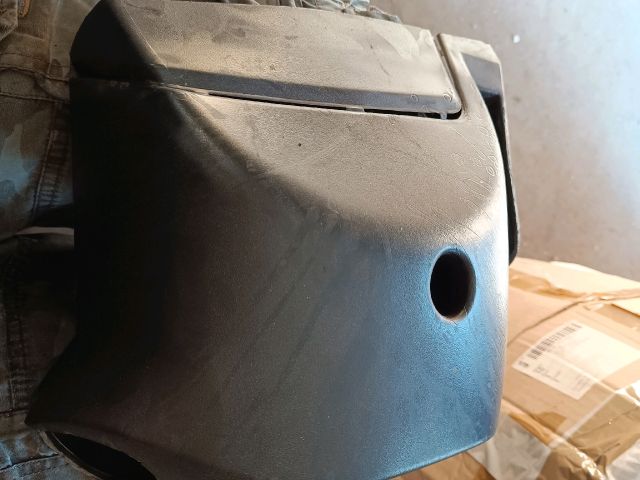 bontott OPEL ADAM Alsó Kormányoszlop Burkolat